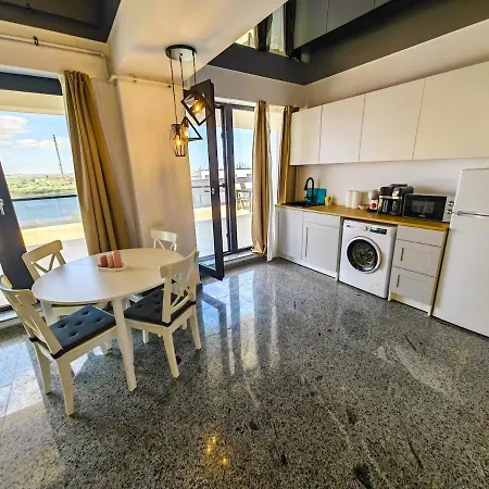 Spectacular Penthouse By The In Mamaia Nord