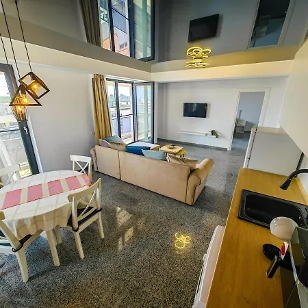 Apartman Spectacular Penthouse By The In Mamaia Nord