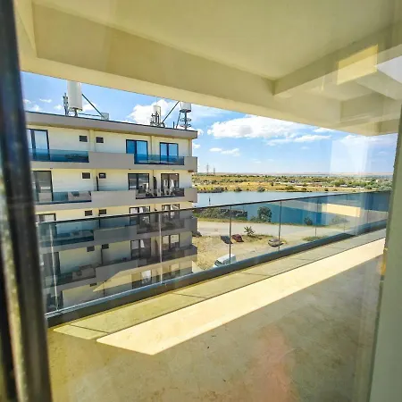 Spectacular Penthouse By The In Mamaia Nord Apartman Năvodari